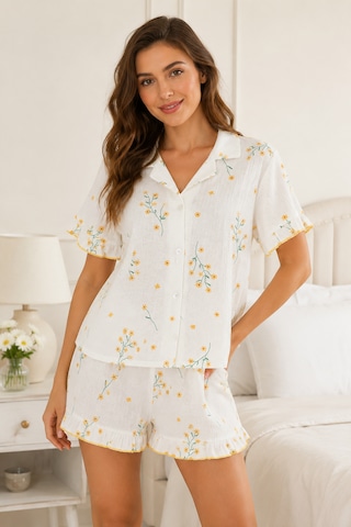 Lovensy Ekru Çiçek Desen Pijama Şortlu Takım Beyaz - Ekru