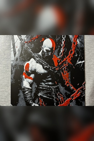Zeroxo Kratos Duvar Panosu Zincirli Savaşçı Figürü 20x20 Cm Dekoratif Sanat Tablosu Çok Renkli