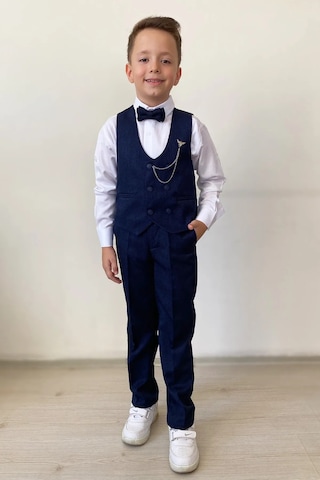 Erkek Çocuk Takım Elbise Papyonlu Yelekli Takım Elbise Lacivert