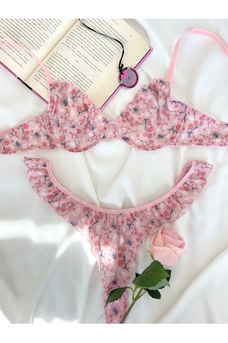 Arinda Ül Çiçek Desenli Balenli Kapsız Fırfırlı Bralette Sütyen Tanga İç Çamaşırı Takımı Alt Üst 2 Parça Pembe