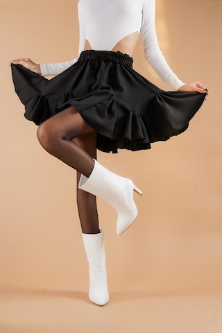 Seem Beyaz Topuklu Günlük Kullanım Kısa Çizme Beyaz