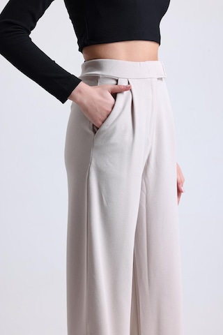 Kadın Wide Leg Likralı Cırt Kapamalı Lastikli Palazzo Pantolon - Açık Bej