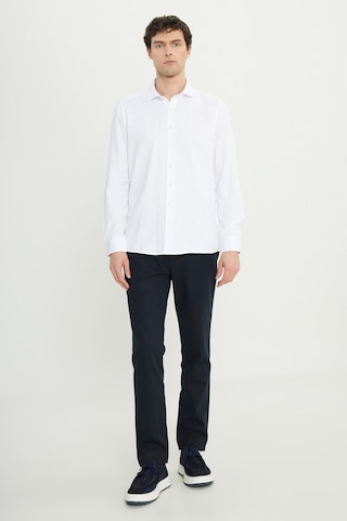 AC&Co / Altınyıldız Classics Erkek BEYAZ Slim Fit Dar Kesim İtalyan Yaka Armürlü Pamuklu Basic Gömlek Beyaz