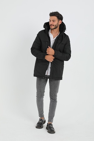 Erkek Siyah Içi Polarlı Su Ve Rüzgar Geçirmez Kapüşonlu Kışlık Mont & Kaban & Parka Siyah