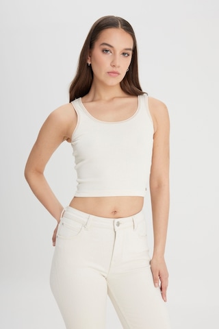 Lee Slim Fit Dar Kesim Ekru Tişört L241624104