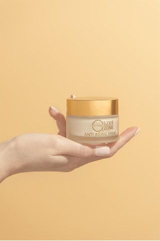 Olive Ozon Ozonlu Ve Hyaluronik Asitli  Cilt Bakım Kremi 50 Ml