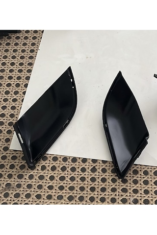 Audi A3 Rs3 Tampon Sis Çerçevesi Köşe Kapakları