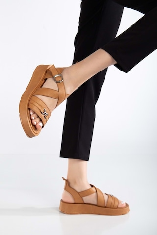 Analin Shoes Kadın Hakiki Deri Çapraz Bilekten Bantlı Günlük Sandalet Taba