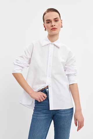 Stella Pulvis Beyaz Çift Yaka Detaylı Oxford Gömlek Beyaz