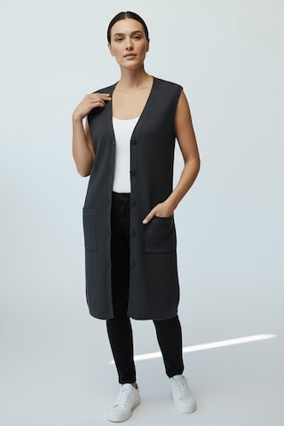 Kadın Önü 3 Düğmeli Üstten Cepli Uzun Yelek Koyu Gri