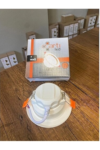 Ares Group 7w 3 Renk Spot Lamba 3200k-4000k-6500k