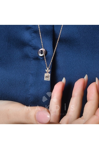 0.30 Karat Baget Pırlanta Kolye 01419007