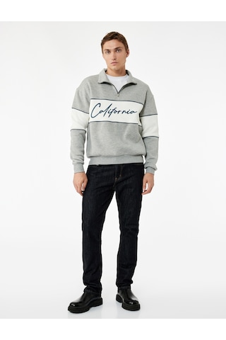 Koton Üç İplik Şardonlu Renk Bloklu Rahat Kalıp Yarım Fermuarlı Yaka Baskılı Sweatshirt Gri 7wam70018mk