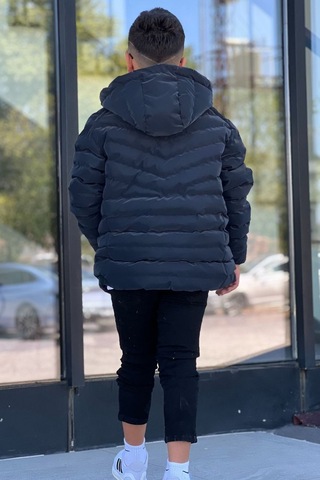 Pina Kids Erkek Çocuk Çıkarılabilir Kapüşonlu Sık Dikişli Nova Kumaş Kışlık Şişme Mont Km4016 Lacivert