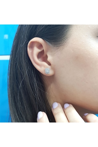 Lova 0,33 Karat Baget Pırlanta Küpe - 3010046