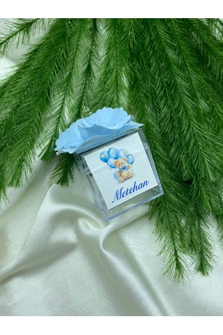Kişiye Özel Bebek Hediyeliği Şeffaf Kutu Çiçekli ve Etiketli Mevlid Hediyesi Kişiselleştirilebilir