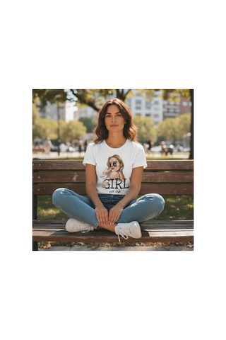 Urbantrendstore Unisex Genç Kız Stili Oversize Fit Rahat Geniş Salaş T-shirt Günlük Tişört Beyaz