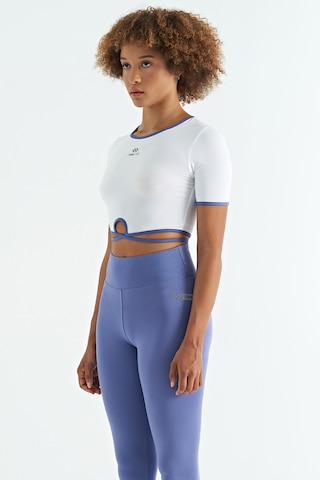 Tommy Life Beyaz Bel Bağlama Detaylı O Yaka Standart Kalıp Dalgıç Kumaş Kadın Crop T-shirt - 97266 Beyaz