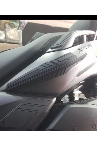 Yamaha Xmax 2018/2022 Uyumlu Arka Grenaj Koruma Siyah Yamaha Xmax 2018/2022 Uyumlu Arka Grenaj Koruma Siyah
