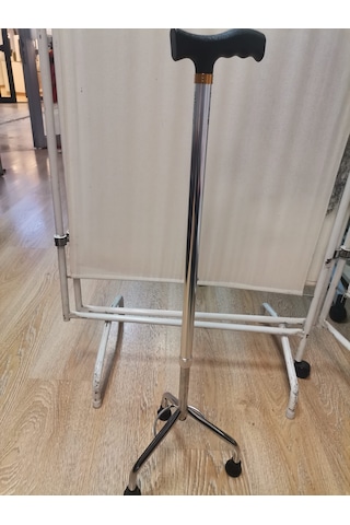 Yüksekliği Ve Sağ Sol Yönü Ayarlanabilir Üç Ayaklı Tripod Destek Denge Bastonu