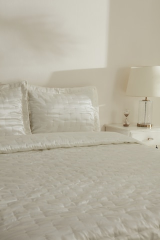 Karaca Home Glamour Çift Kişilik Yatak Örtüsü Beyaz Beyaz