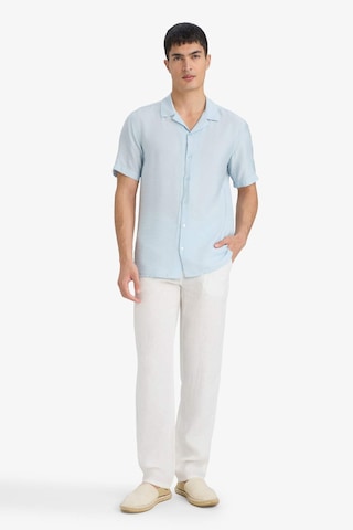 Defacto Modern Fit Yazlık Polo Yaka Basic Düz Kısa Kollu Gömlek V8406az25smbe215 Mavi
