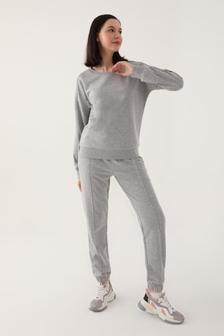 Arnetta Simple Stylish Gri Kadın Eşofman Takımı Grimelanj