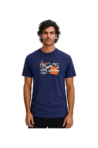 Arma Ar-ma Erkek Bisiklet Yaka Tişört Resim Baskili Örme Kumaş Regular Fit %100 Pamuk 30/2 Süprem Y31344448702 Lacivert-l1