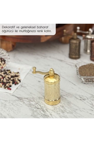Sarı Zamak Karabiber El Değirmeni Öğütücü Grinder 8 Cm Sarı