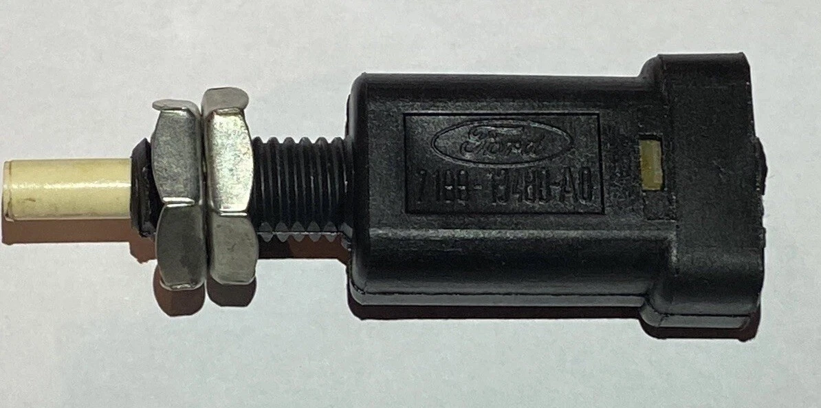 Ford Taunus - P100 - Fren Pedal Müşürü - 71bb-13480-a0 Ürün