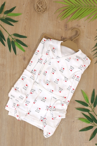 Sitilin Kız Erkek Bebek 7'li Hastane Çıkışı Seti I Love Mom Dad Kalp Desenli Yenidoğan Battaniyeli Zıbın Takımı Stl7299 Beyaz