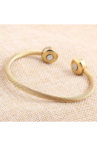 Kişiye Özel Kablolu Simetrik Yuvarlak Açılan İşlemeli Zirkonyum Bileklik