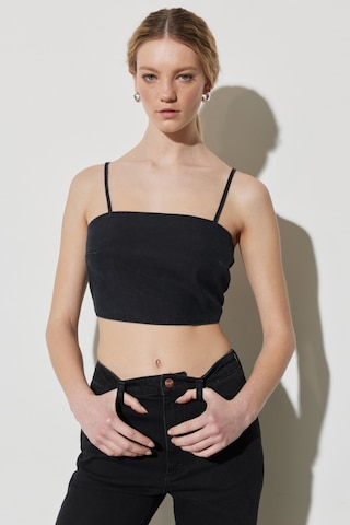 Wrangler Regular Fit Normal Kesim Askılı Siyah Jean Crop Bluz Siyah