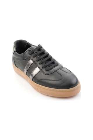 Bambi Siyah Beyaz Hakiki Deri Kadın Sneaker K01045050103