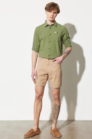 Wrangler Erkek Bej Şort W211205614 Bej