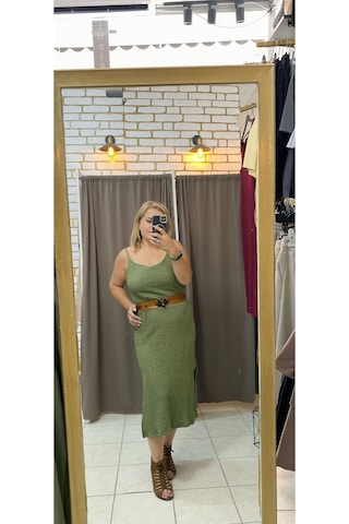 Tuba Toptaş Yırtmaçlı Gofre Elbise Haki