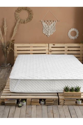 Sıvı Geçirmez Kapitone Alez 4-köşe Lastikli 180x200 Beyaz