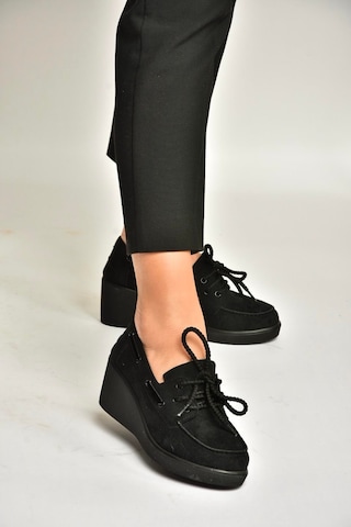 Fox Shoes Y602006402 Siyah Süet Dolgu Tabanlı Kadın Ayakkabı Siyah