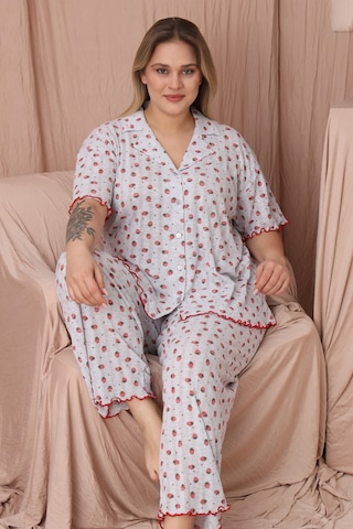 Wordex Mirano 1850 Çilekli Pointel İnce Kumaş Düğmeli Kısa Kollu Büyük Beden Kadın Pijama Takımı Gri