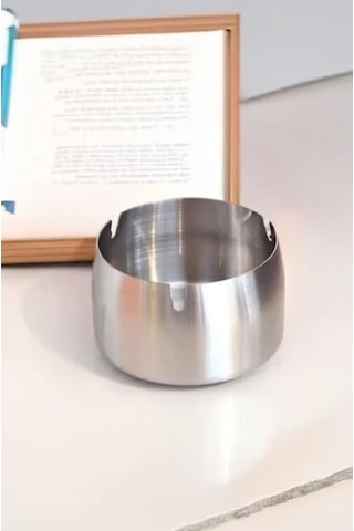 Gümüş Bombeli Paslanmaz Metal Küllük Modern Ve Şık Tasarım
