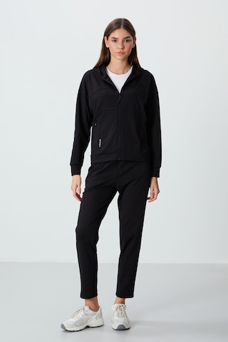 Tommy Life Siyah Kapüşonlu Gizli Cep Detaylı Standart Kalıp Kadın Eşofman Takımı - 95306 Siyah
