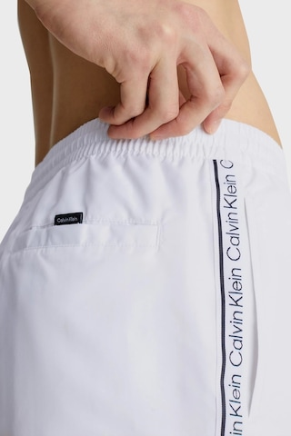 Calvin Klein Erkek Mayo Short Km0km00811 Ycd Beyaz