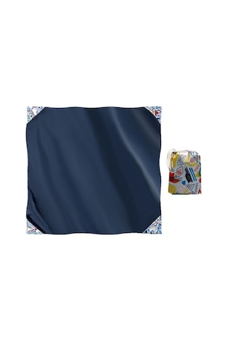 Çantalı Ağırlık Cepli Piknik Örtüsü 150x150 Cm Su Geçirmez Çantalı Ağırlık Cepli Piknik Örtüsü 150x150 Cm Su Geçirmez