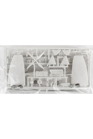 Mistercraft D182 1/72 Spitfire Lf Mk. Xvıe Packard Savaş Uçağı Plastik Model Kiti-51250