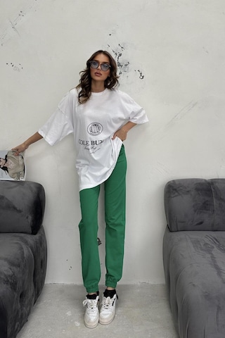 WeShaya Kadın Beyaz Yeşil Baskılı Lycra Oversize İkili Takım Beyaz