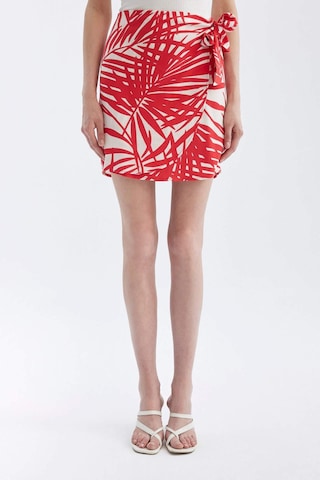 Defacto Desenli Normal Bel Keten Karışımlı Mini Etek D0503AX24SMRD93 Kırmızı