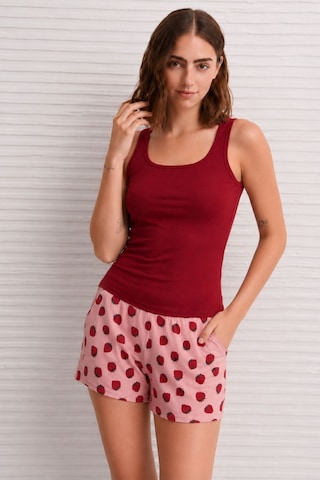 Nisanca Kadın Çilek Desenli Şortlu Pijama Takımı Bordo Basic Atletli Ev Giyim- Rahat Yazlık Takım