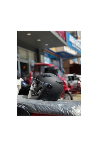 Güneş Vizörlü Motosiklet Kaskı - Mevzuata Uygun Siyah
