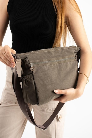 Baginn Kadın Postacı Çanta Hafif Klinkır Kumaş Çok Cepli Çapraz Askılı Omuz Çantası 28 24 Cm Günlük Çanta Kahverengi