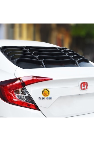 Honda Civic Fc5 Arka Cam Vizörü Mat Siyah